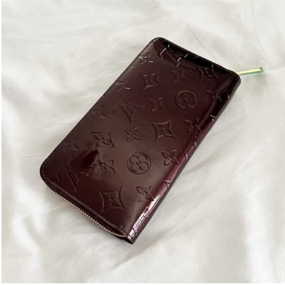 NWT Louis Vuitton Zippy Wallet Monogram Vernis, Amarante - Picture 2 of 15